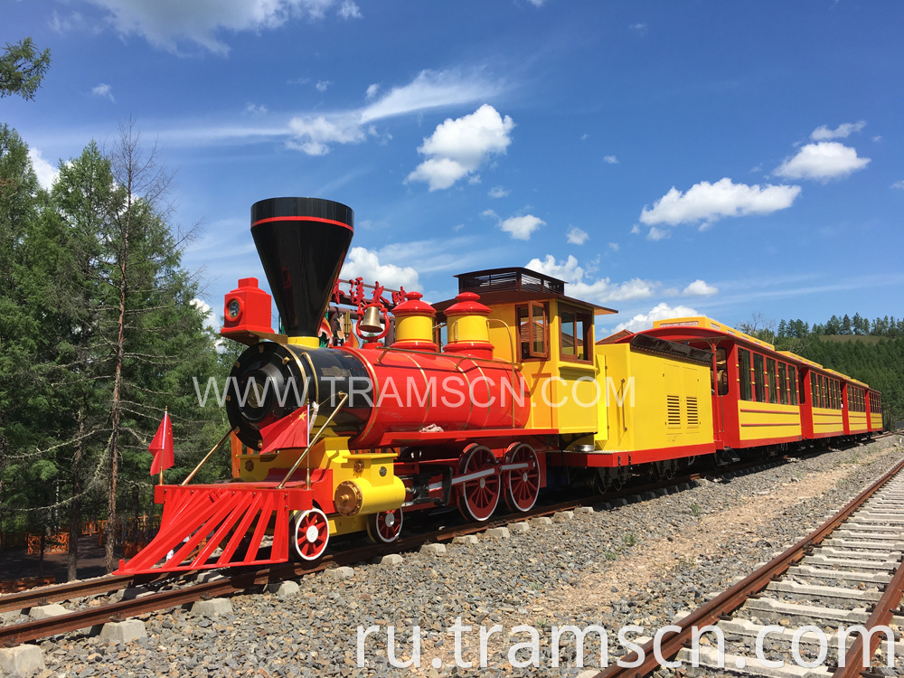 sightseeing train forest train with red